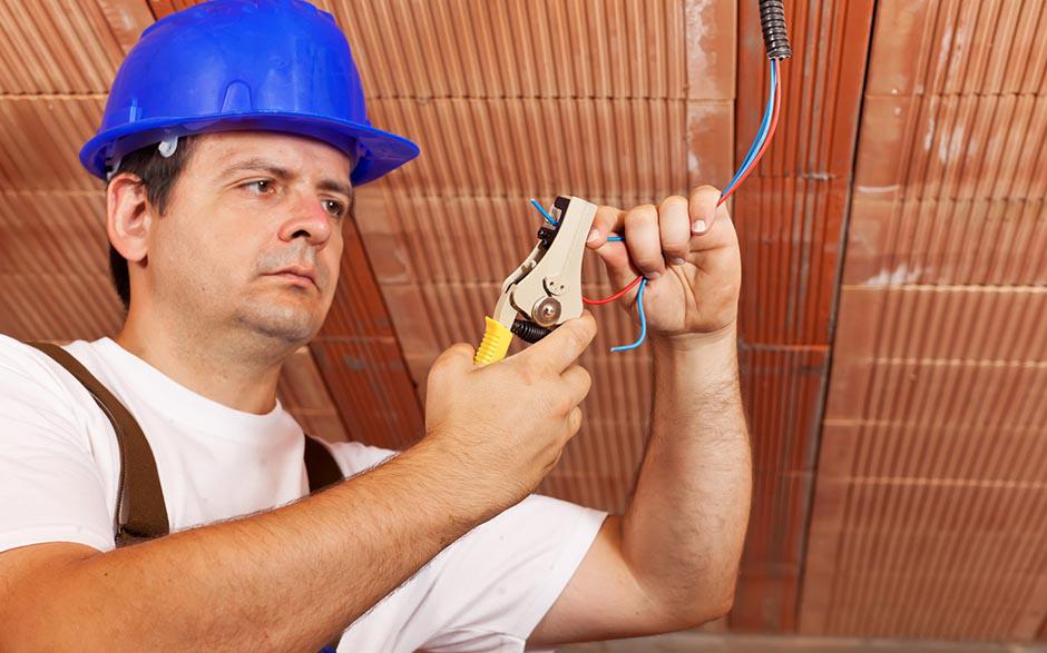 recherche travail électricien bâtiment Colombes